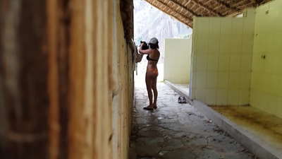 Jinis ing padusan lan saru ing jedhing